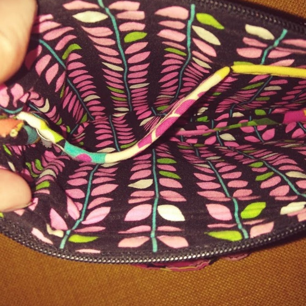 Vera Bradley Va VA Bloom Pink Floral Crossbody Shoulder Bag - Picture 4 of 7